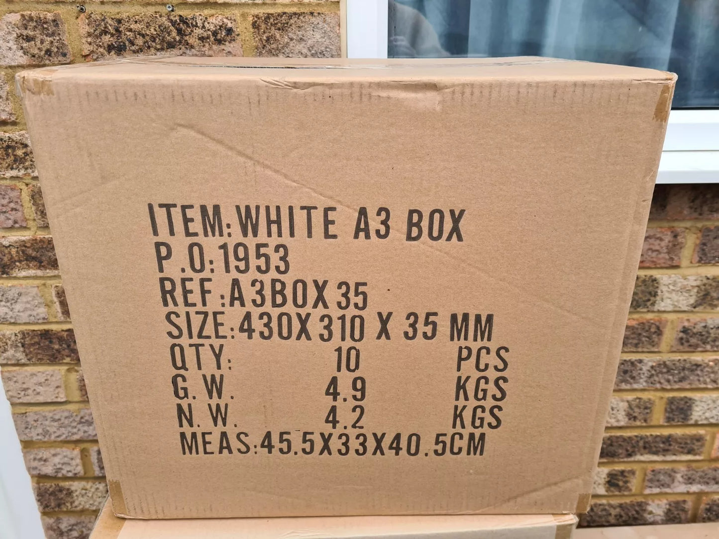 10 A3 White Gift Box