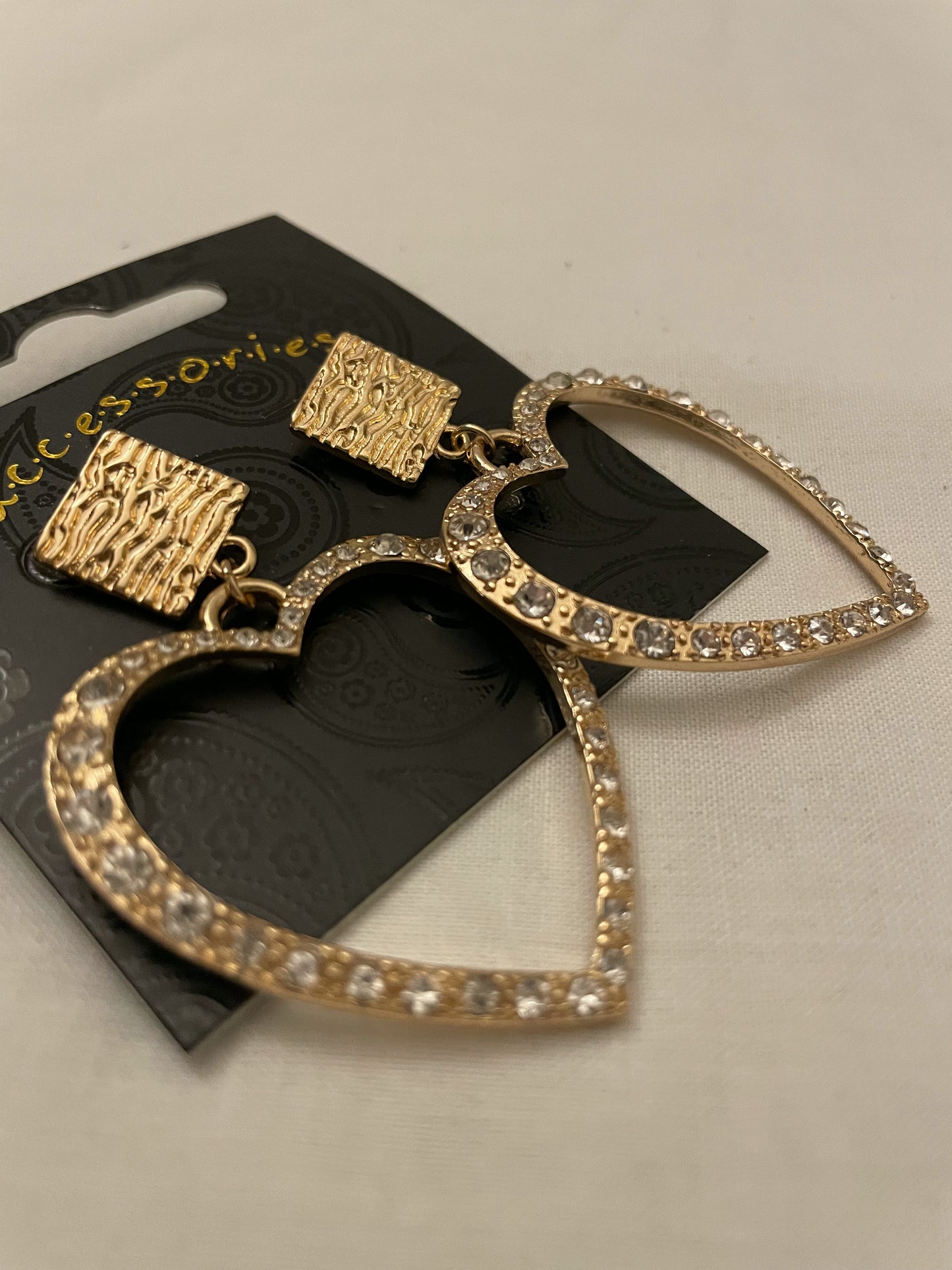 Gold Rhinestone Heart Earring