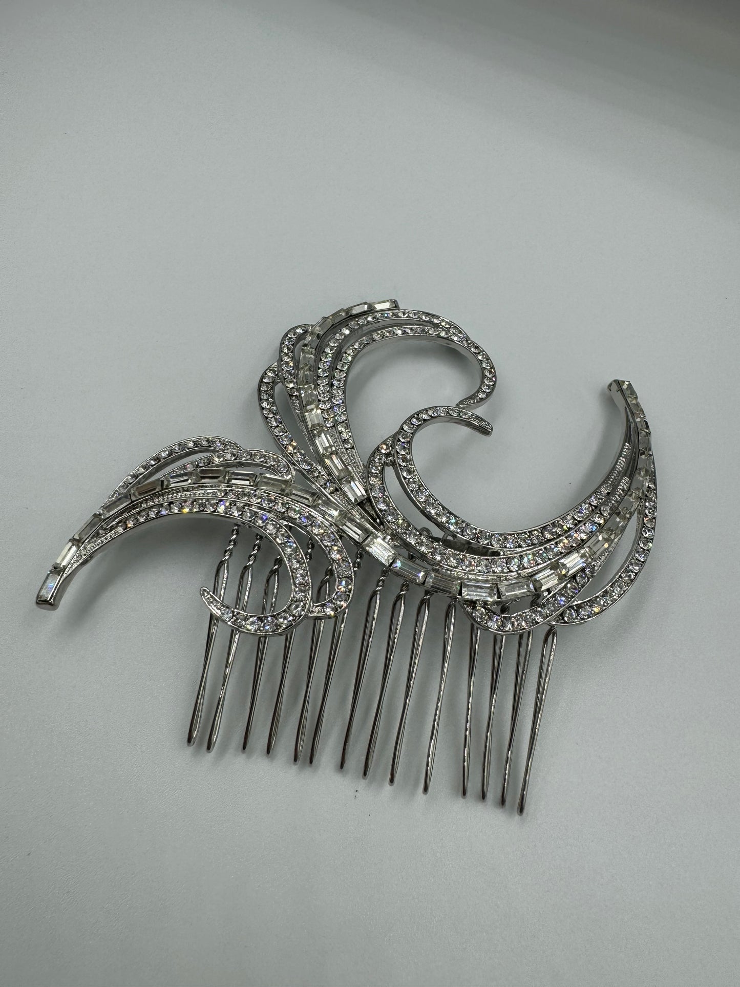 Swirl Crystal Hair Comb