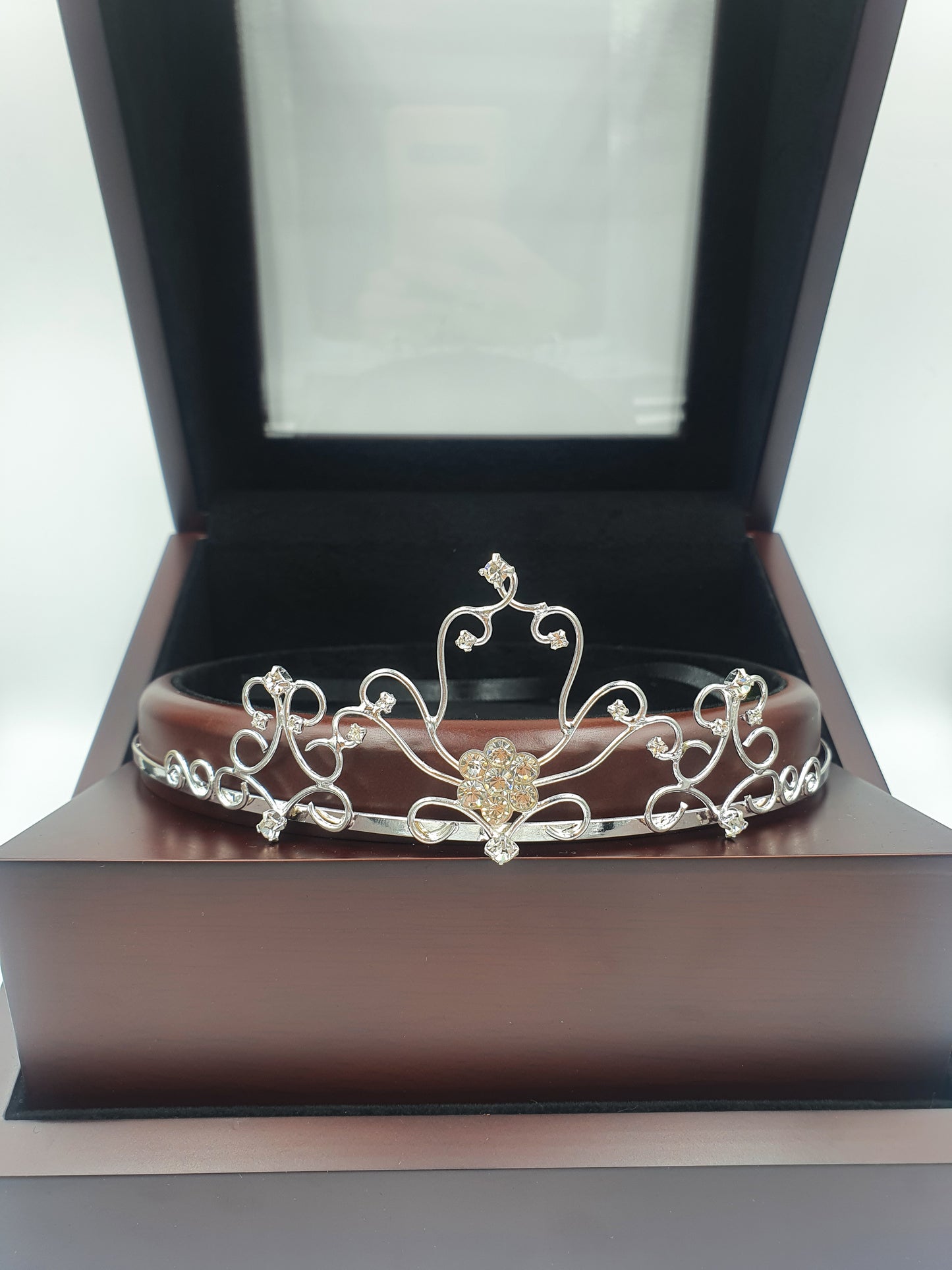 Sparkly Tiara with Diamantes