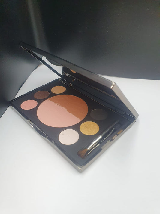 Vita Liberate, Eyeshadow, Blush and Bronzer Make Up Kit, Gift Box